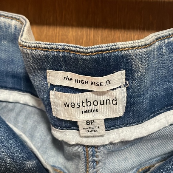 Westbound Petite Capri Jeans size 8P 👖 - Picture 2 of 5